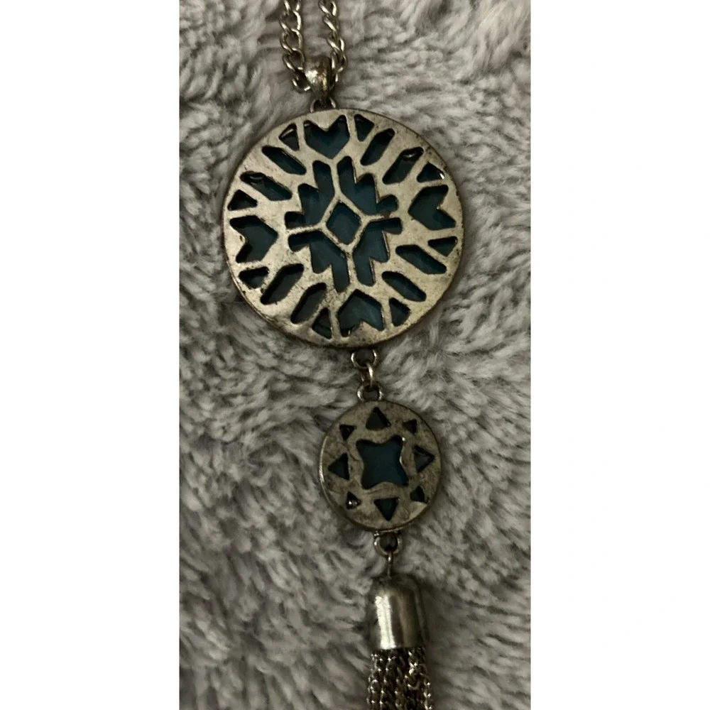 Boho Silvertone‎ And Green Stone Statement Necklace